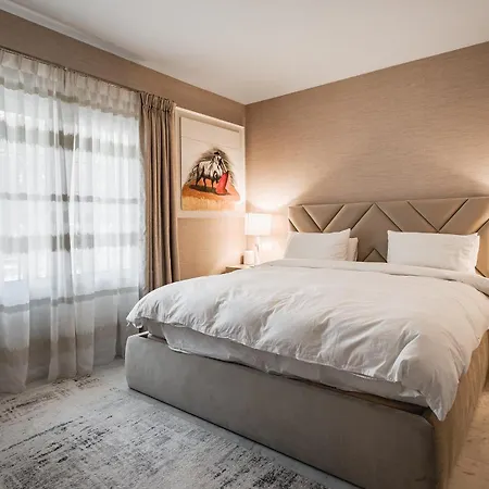 Puente Sea View Apartment Marbella