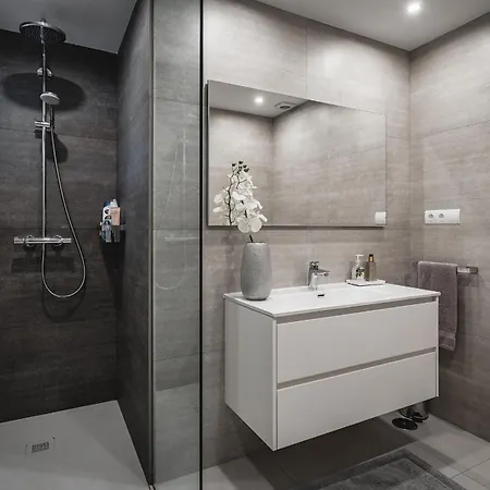 Apartment Puente Sea View *