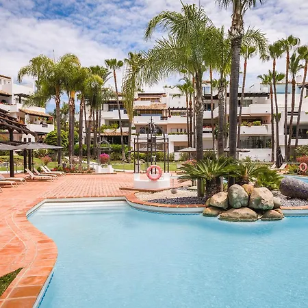 Puente Sea View Apartment *